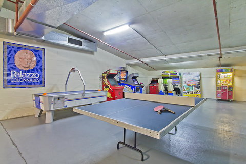 Palazzo Colonnades - Pubs and Clubs 26