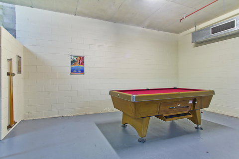 Palazzo Colonnades - Pubs and Clubs 23