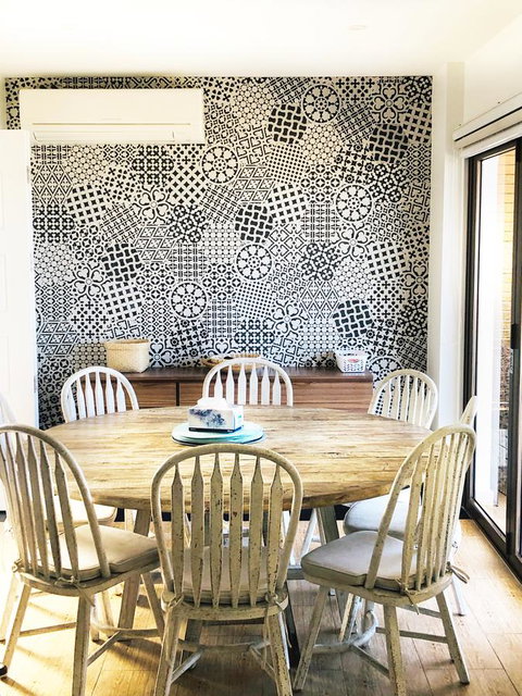 Bilinga Beach Motel - Go Out 2