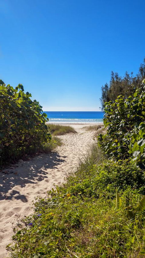 Bilinga Beach Motel - Go Out 26