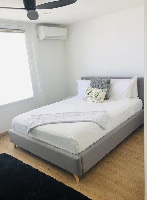 Bilinga Beach Motel - Go Out 3