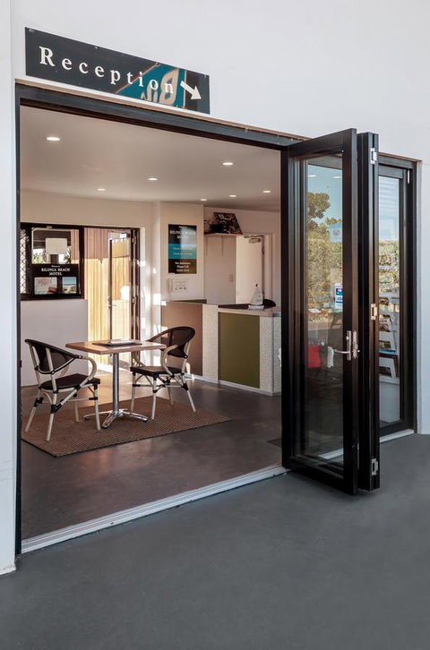 Bilinga Beach Motel - Go Out 24