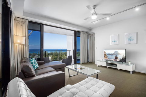 Ultra Broadbeach - Pubs and Clubs 40