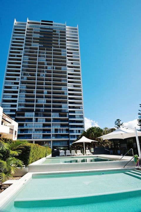 Ultra Broadbeach - Pubs and Clubs 0