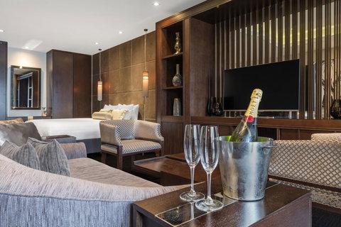 The Beetson Hotel -formerly Gambaro Hotel - Go Out 20