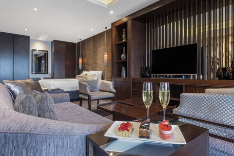 The Beetson Hotel -formerly Gambaro Hotel - Go Out 19