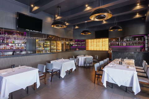 The Beetson Hotel -formerly Gambaro Hotel - Go Out 7