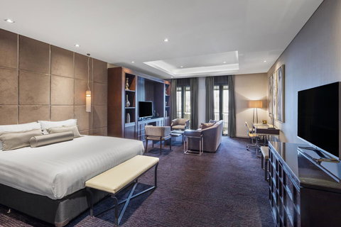 The Beetson Hotel -formerly Gambaro Hotel - Go Out 21