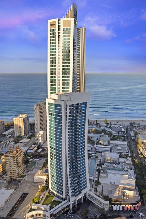Holiday Holiday H-Residences Apartments - Pubs and Clubs 0