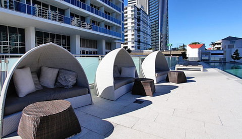 Holiday Holiday H-Residences Apartments - Pubs and Clubs 27