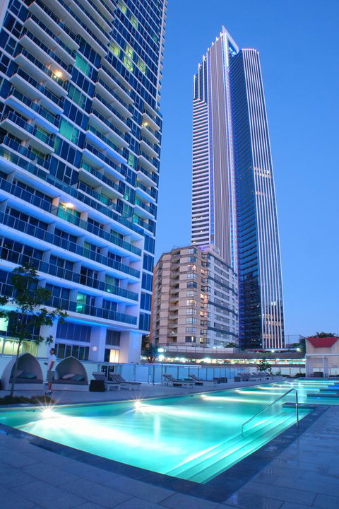 Holiday Holiday H-Residences Apartments - Pubs and Clubs 3