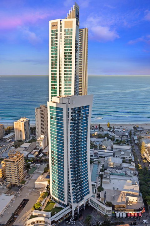 Holiday Holiday H-Residences Apartments - Pubs and Clubs 25