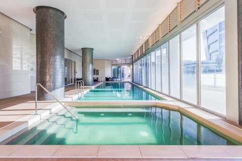 Holiday Holiday H-Residences Apartments - Pubs and Clubs 11