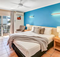 Coral Tree Inn - Pubs and Clubs