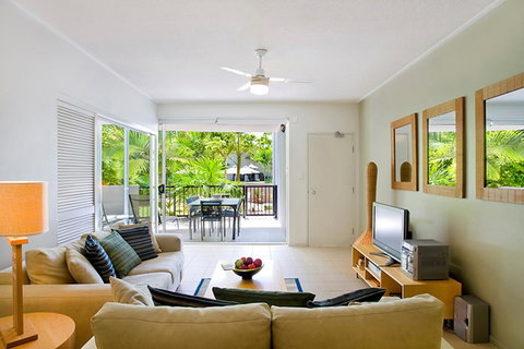 Verano Resort Noosa - Go Out 12