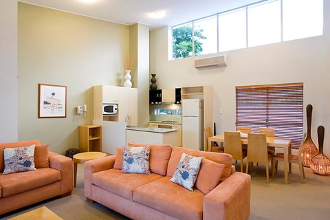 Verano Resort Noosa - Go Out 14