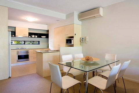 Verano Resort Noosa - Go Out 19