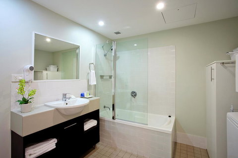 Verano Resort Noosa - Go Out 23