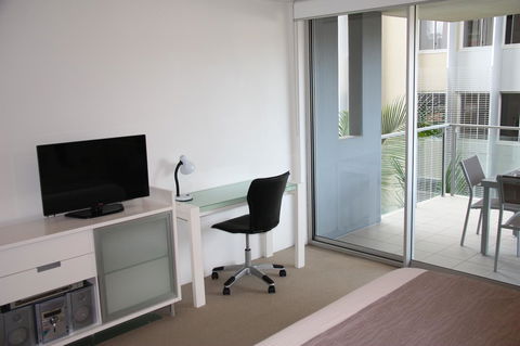 Allegro Apartments - Go Out 15