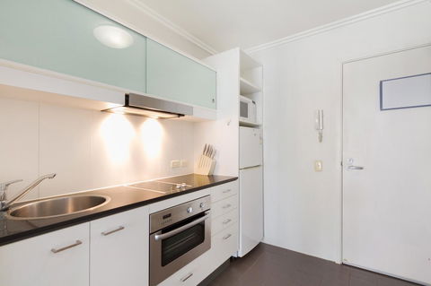 Allegro Apartments - Go Out 17