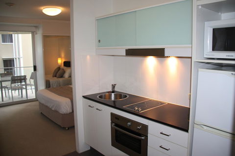 Allegro Apartments - Go Out 7