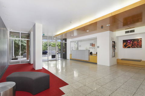 Allegro Apartments - Go Out 14