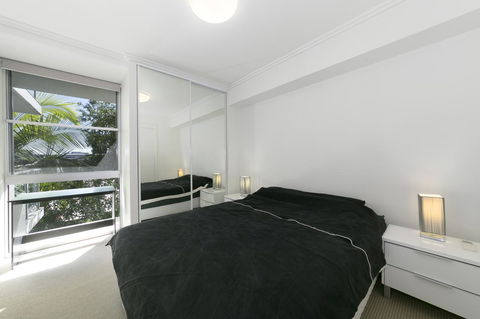 Allegro Apartments - Go Out 4
