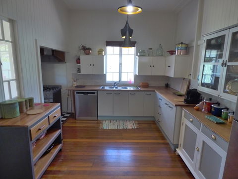 Lilly Pilly House - Go Out 7