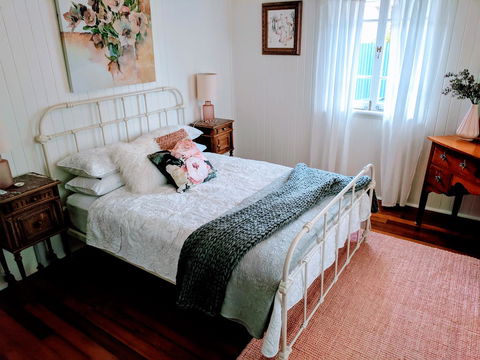 Lilly Pilly House - Go Out 1