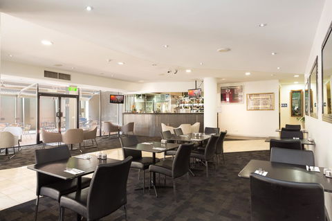 Riverside Hotel Southbank - Go Out 8