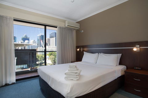 Riverside Hotel Southbank - Go Out 18
