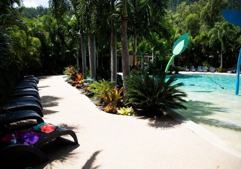 NRMA Airlie Beach Holiday Park - Go Out 33