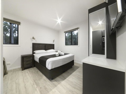 NRMA Airlie Beach Holiday Park - Go Out 6