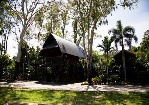 NRMA Airlie Beach Holiday Park - Go Out 24