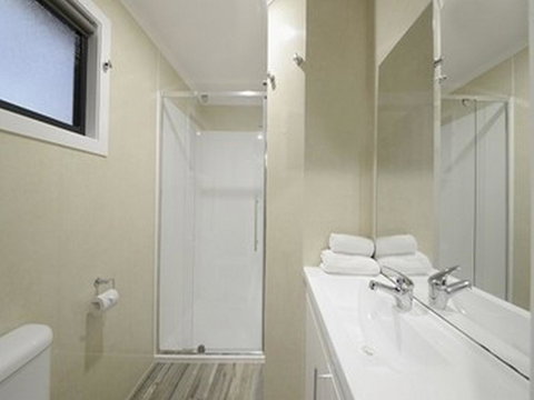 NRMA Airlie Beach Holiday Park - Go Out 7