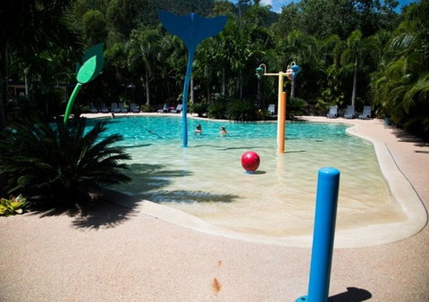 NRMA Airlie Beach Holiday Park - Go Out 9
