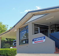 City Motor Inn - Pubs and Clubs
