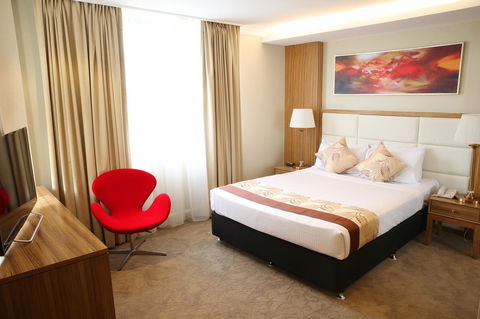 Hotel Diana - Go Out 25