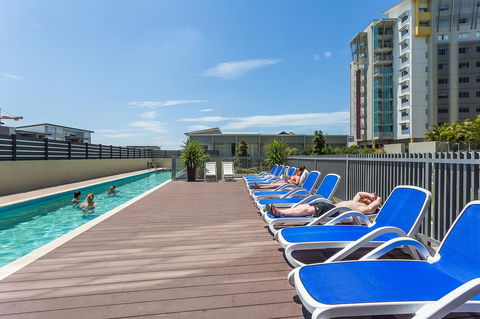 Oxygen Apartments - Pubs and Clubs 17
