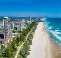 Burleigh Esplanade Apartments - Pubs and Clubs