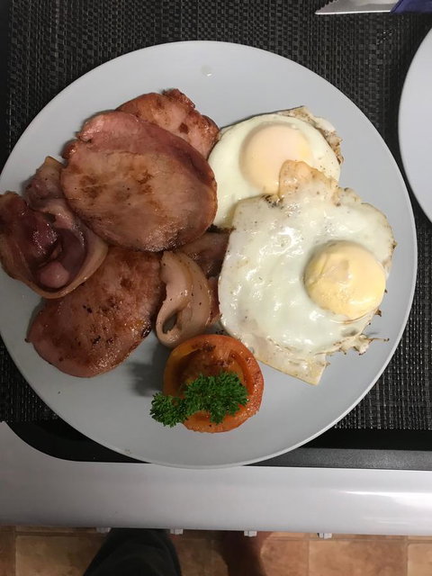 Nanango Star Motel - Go Out 4