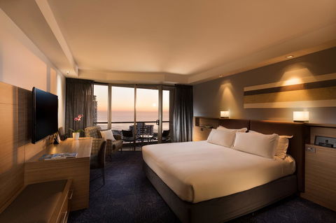 Sofitel Gold Coast Broadbeach - Pubs and Clubs 18