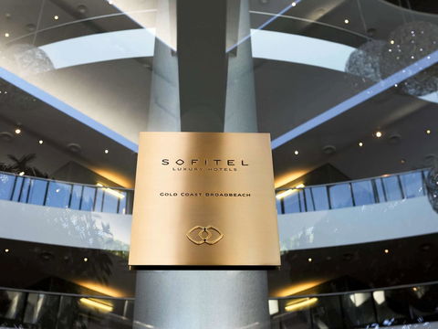 Sofitel Gold Coast Broadbeach - Pubs and Clubs 12