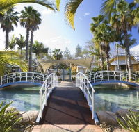 DB Broadbeach Private Apartments with Coastal Holiday Apts - Pubs and Clubs