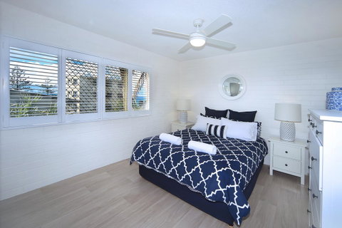Surf Dance Apartments - Pubs and Clubs 16