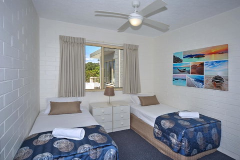 Surf Dance Apartments - Pubs and Clubs 21