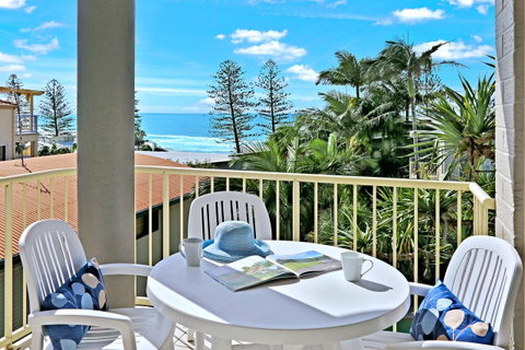 Surf Dance Apartments - Pubs and Clubs 25
