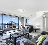 Surfers Century Oceanside Apartments - Pubs and Clubs
