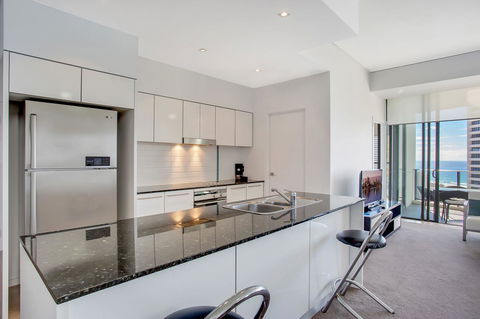 Mantra Sierra Grand - Pubs and Clubs 20