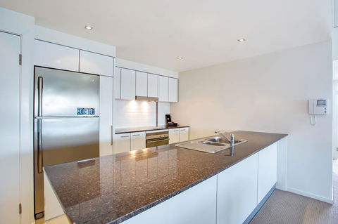 Mantra Sierra Grand - Pubs and Clubs 6